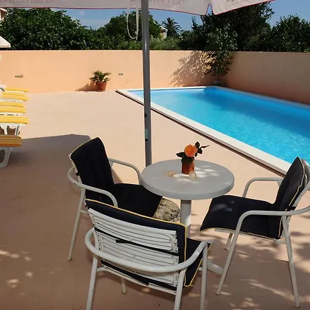 Apartment Klelija
